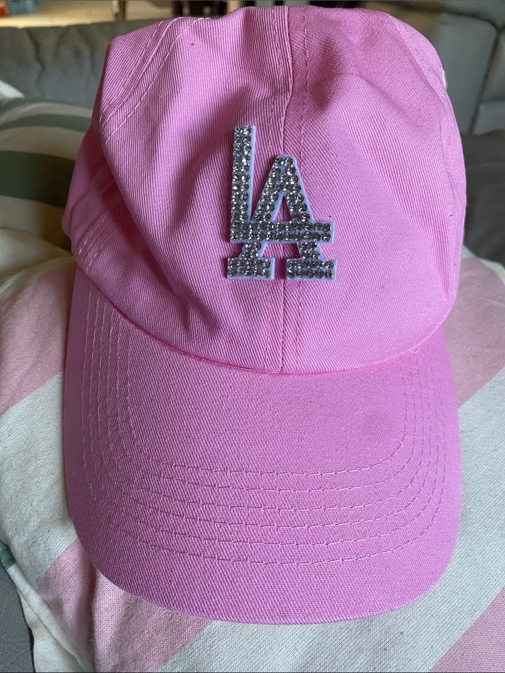 LA Logo Pink Women’s Baseball Cap with Bling
